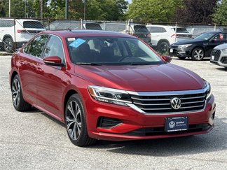 Used 2020 Volkswagen Passat 2.0T SEL image 1
