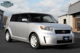 Used 2008 Scion xB image 1