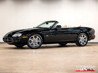 Used 2000 Jaguar XK8 Convertible image 1