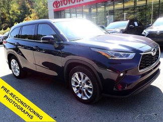 Certified 2021 Toyota Highlander Limited image 1