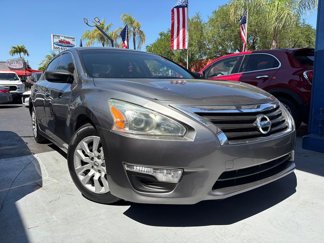Used 2014 Nissan Altima 2.5 S image 1