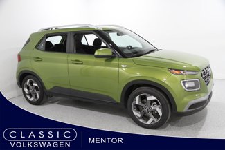 Used 2022 Hyundai Venue SEL image 1