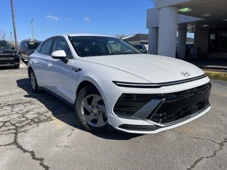 New 2025 Hyundai Sonata SE image 1