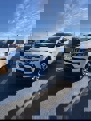 New 2025 Jeep Compass Latitude image 1