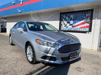 Used 2014 Ford Fusion SE image 1