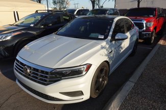 Used 2019 Volkswagen Jetta SEL image 1