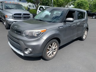 Used 2019 Kia Soul + image 1