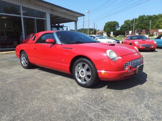 Used 2004 Ford Thunderbird Deluxe image 1