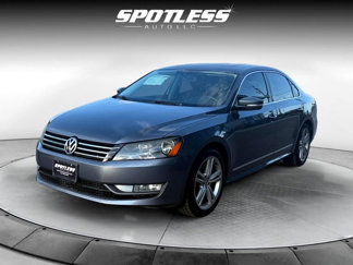 Used 2015 Volkswagen Passat 1.8T SE image 1