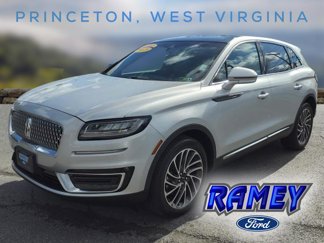 Used 2019 Lincoln Nautilus Reserve image 1