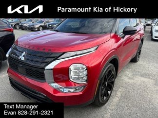 Used 2024 Mitsubishi Outlander SE video 1