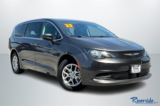 Used 2023 Chrysler Voyager LX image 1