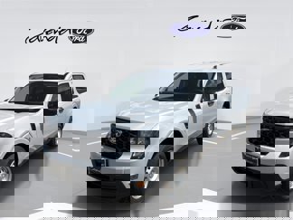 New 2025 Ford Maverick XL image 1