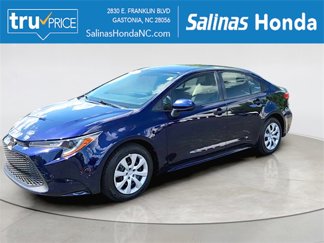 Used 2021 Toyota Corolla LE image 1