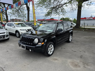 Used 2015 Jeep Patriot Latitude image 1