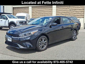 Certified 2022 Kia Forte LXS image 1