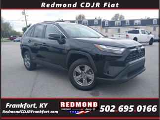Used 2022 Toyota RAV4 XLE image 1