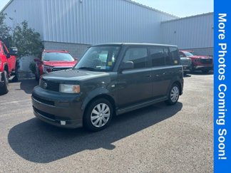 Used 2005 Scion xB image 1