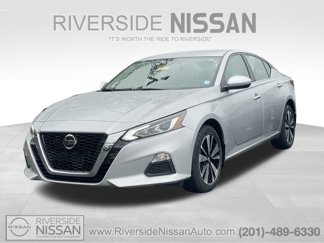 Certified 2022 Nissan Altima 2.5 SV image 1
