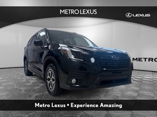 Used 2022 Subaru Forester Premium image 1