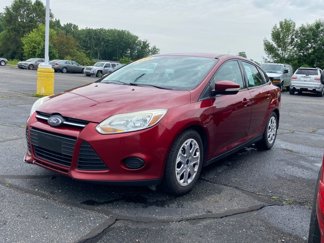 Used 2014 Ford Focus SE image 1