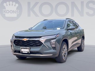 New 2025 Chevrolet Trax LT w/ Driver Confidence Package image 1