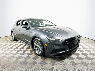 Used 2022 Hyundai Sonata SEL w/ Convenience Package image 1