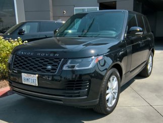 Used 2019 Land Rover Range Rover SE image 1