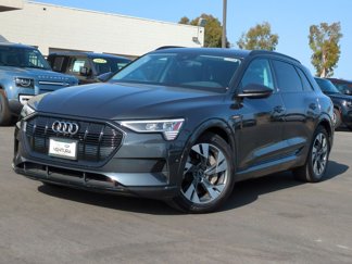 Used 2021 Audi e-tron Premium w/ Convenience Plus Package image 1