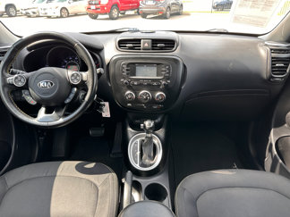 Used 2016 Kia Soul + w/ Designer's Package video 2