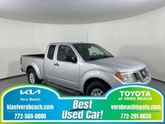 Used 2016 Nissan Frontier SV image 1