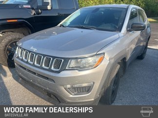 Used 2018 Jeep Compass Sport image 1