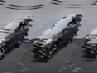 Used 2016 Toyota RAV4 LE image 1