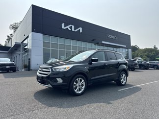 Used 2018 Ford Escape SE video 1