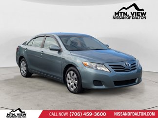 Used 2011 Toyota Camry LE video 1