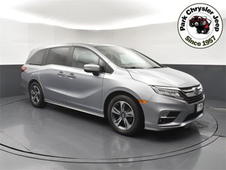 Used 2018 Honda Odyssey Touring image 1