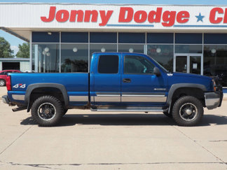 Used 2004 Chevrolet Silverado 2500 LS image 1