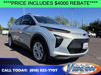 Used 2023 Chevrolet Bolt EUV LT image 1