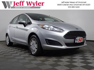 Used 2014 Ford Fiesta S image 1