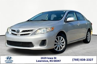 Used 2012 Toyota Corolla LE image 1