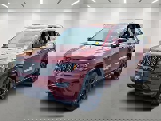 Used 2021 Jeep Grand Cherokee Laredo X image 1