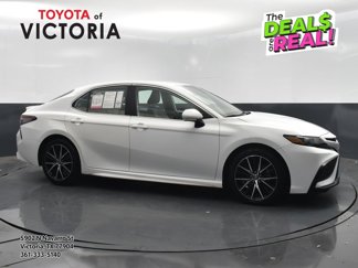 Used 2023 Toyota Camry SE image 1
