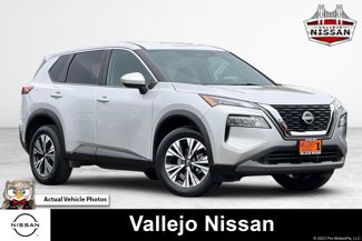 Used 2023 Nissan Rogue SV image 1