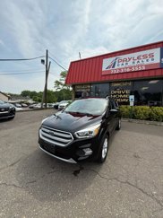 Used 2017 Ford Escape SE w/ Equipment Group 201A image 1