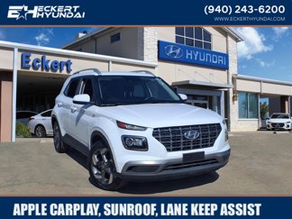 Used 2022 Hyundai Venue SEL image 1