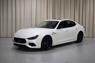 Used 2022 Maserati Ghibli Modena Q4 image 1
