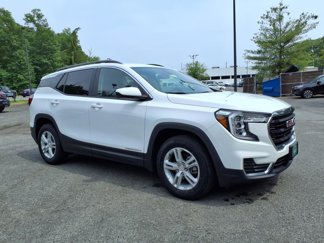 Used 2022 GMC Terrain SLE w/ Driver Convenience Package image 1