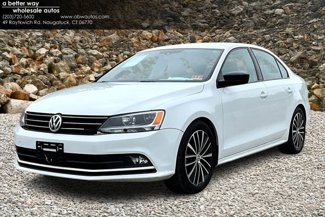 Used 2016 Volkswagen Jetta Sport image 1