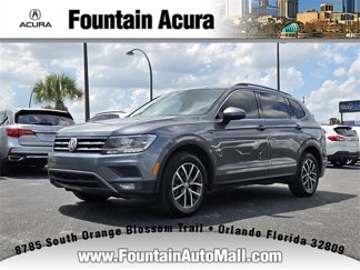 Used 2018 Volkswagen Tiguan SE image 1