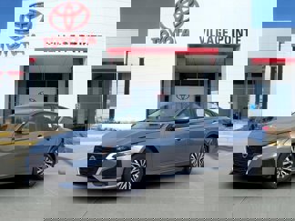 Used 2023 Nissan Altima 2.5 SV image 1